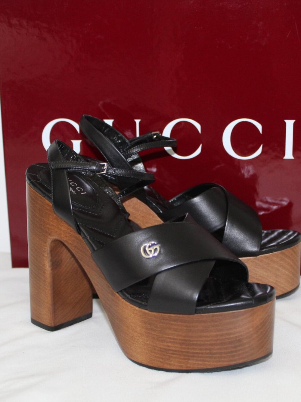 NWB Gucci GG Interlocking Platform Black Leather Ankle Strap Sandals 40 835313